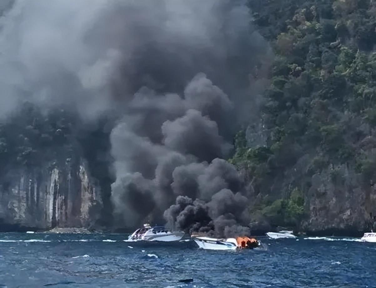 连遭警察勒索、旅行社砍人舆情暴击，泰国旅游恃宠而骄到几时？